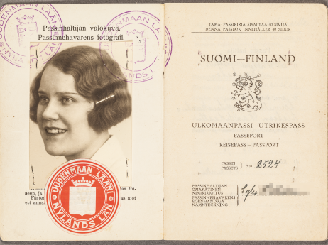 Helsingfors Nationalarkiv, biografiskt material. Foto: Virve Laustela / Finlands fotografiska museum