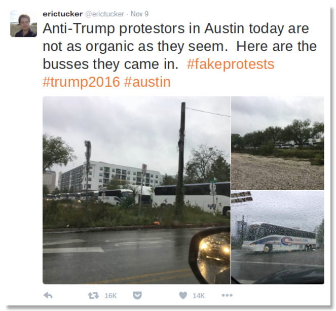 Kuvakaappaus twiitistä tililtä nimeltä erictucker marraskuun 9. päivä 2016. Twiitissä sanotaan Anti-Trump protestors in Austin today are not as organic as they seem. Here are the busses they came in. #fakeprotests #trump2016 #austin. Twiitissä on kolme kuvaa, oissa on valkoisia busseja jonossa.