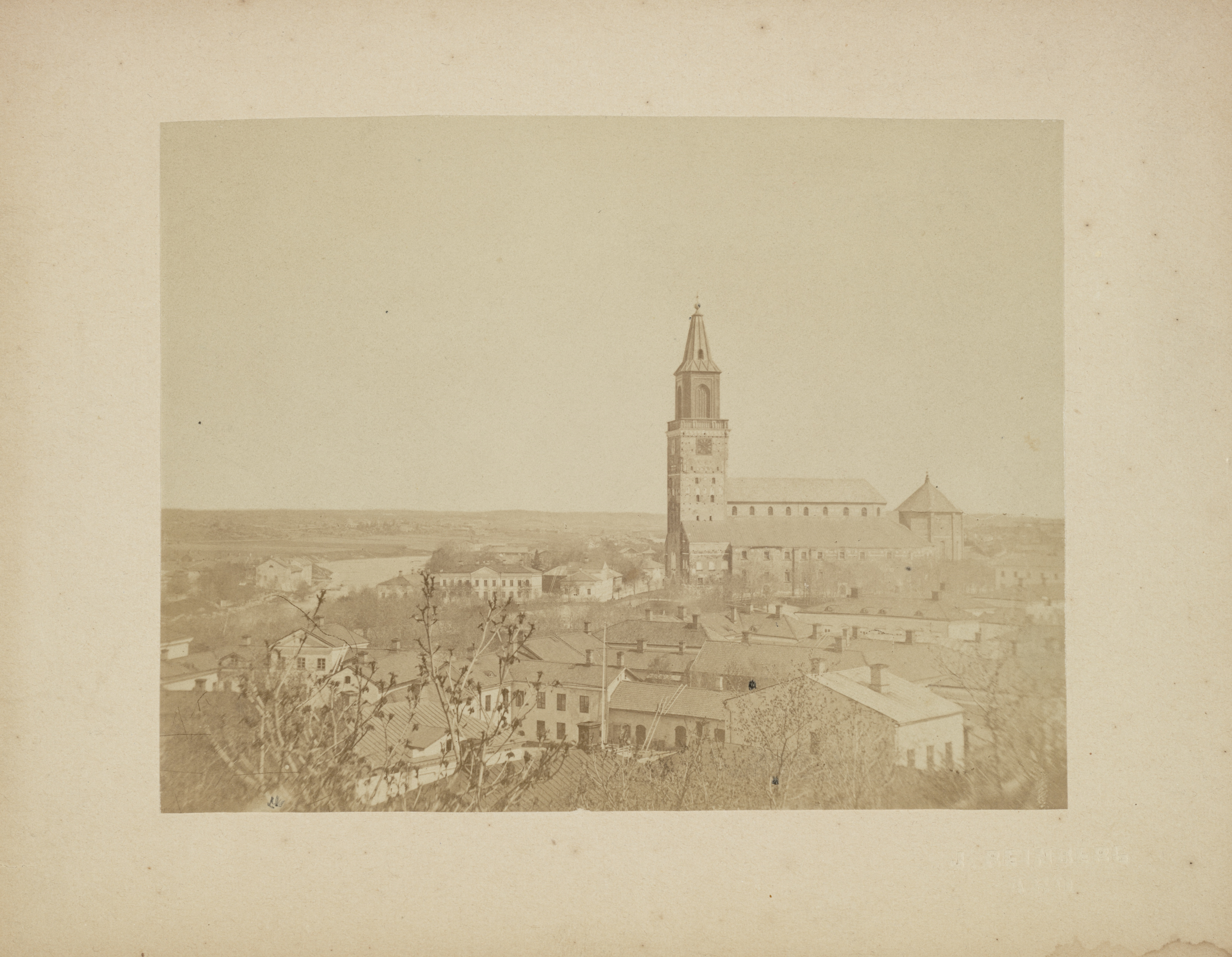 J. Reinberg: Maisema Turusta. N. 1867–1877. Suomen valokuvataiteen museo.