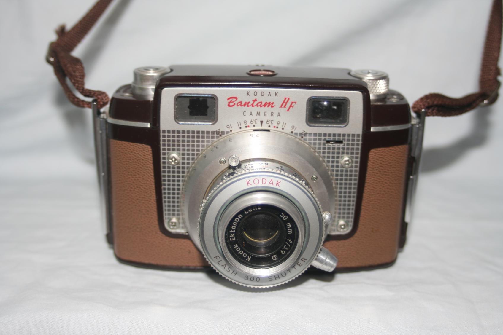 Kodak Bantam RF, wikimedia commons, Terri Monahan.