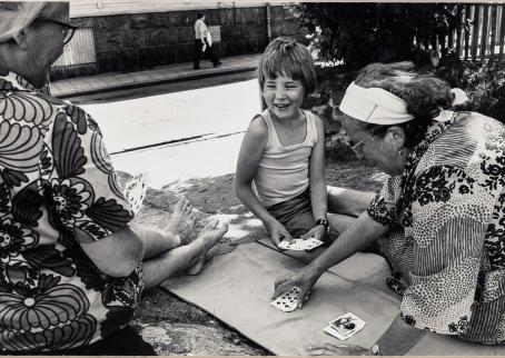 Foto: Matti Koivumäki: Vallilantie 17, 1975. Finska Fotografiska Museum.